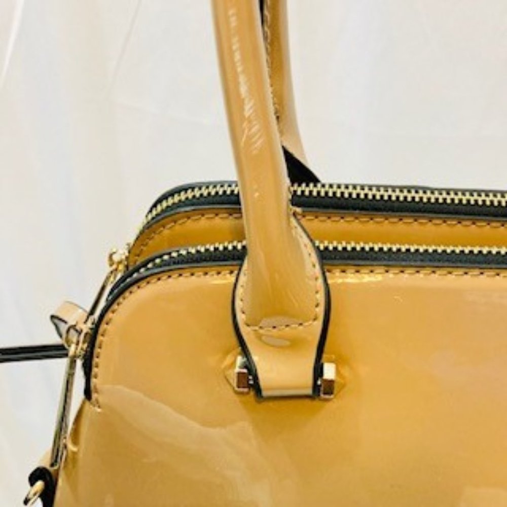 Handbag - Picture 4 of 9